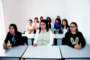 学校拒绝残疾学生使用电梯