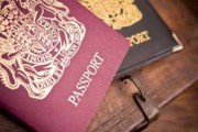赴英国留学签证材料