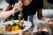 山东人民大学食堂，究竟隐藏着哪些美味秘密？
