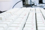 你还在软件工程里寻找未来，还是选择开启一段未知的编程奇遇？