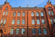 594分，历史专业选这所二本公办大学，物理类呢？两大学霸！