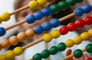 国内哪些高校的药物化学专业独树一帜，引领科研风潮？