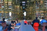 大学城卖汉堡，你敢尝试吗？这可能是下一个创业风口！