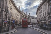“浙师大专业硕士，你准备好开启职场精英之路了吗？”