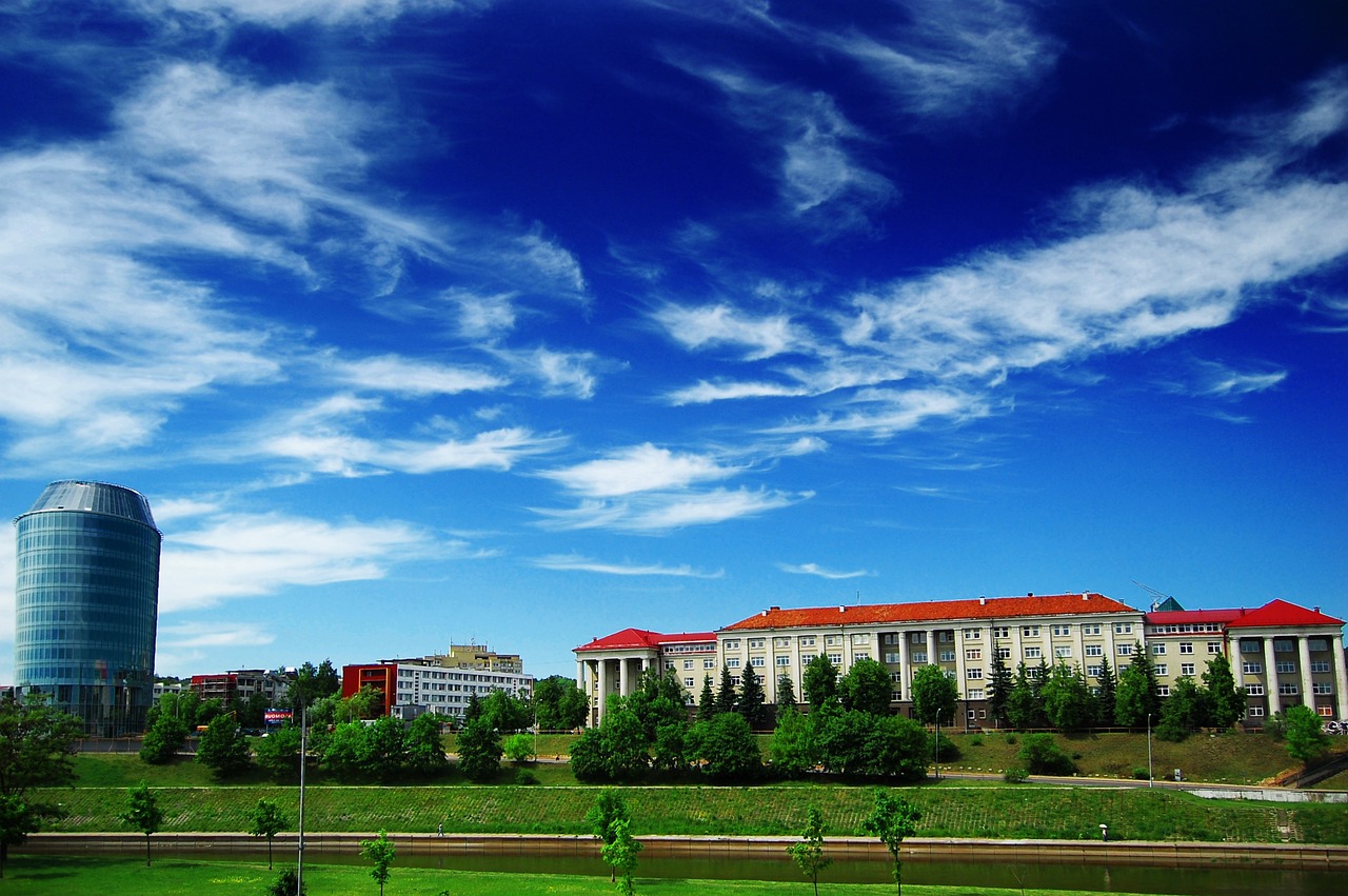 无锡公办专科哪家强？8所大学金平果排名大！